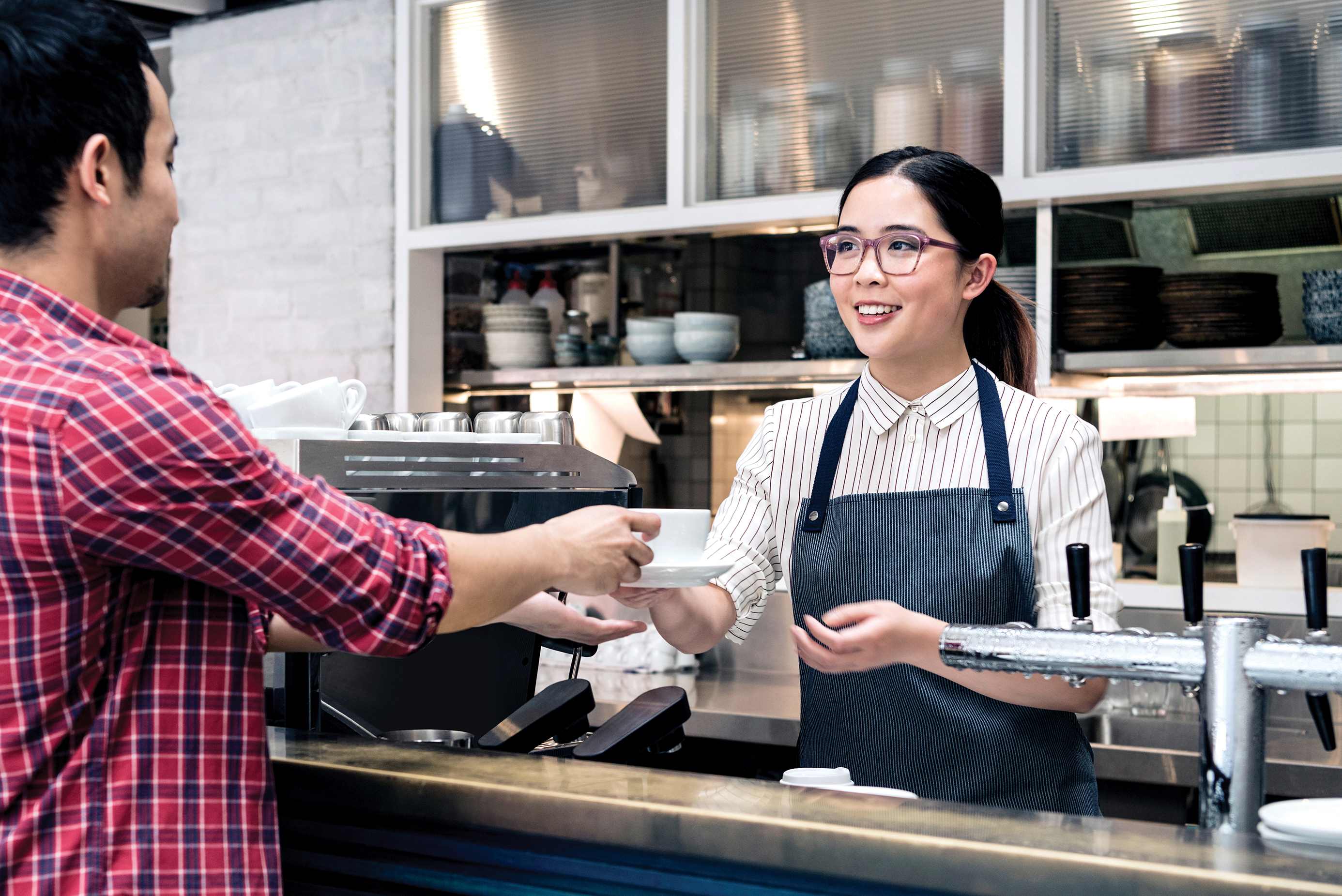 Du bonheur dans la tasse : café, thé, et productivité